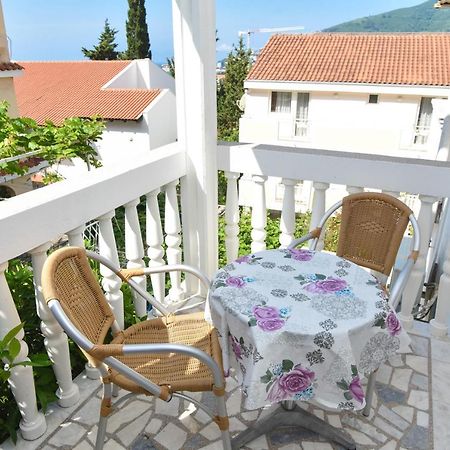 Apartments Mara Budva Bagian luar foto