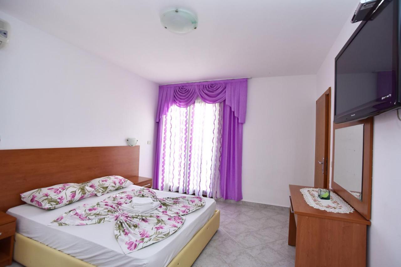 Apartments Mara Budva Bagian luar foto