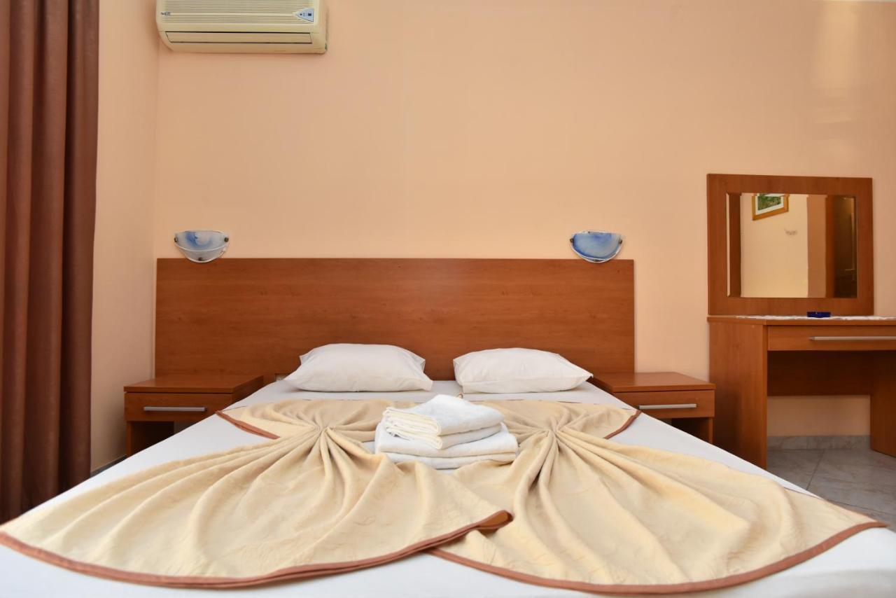Apartments Mara Budva Bagian luar foto