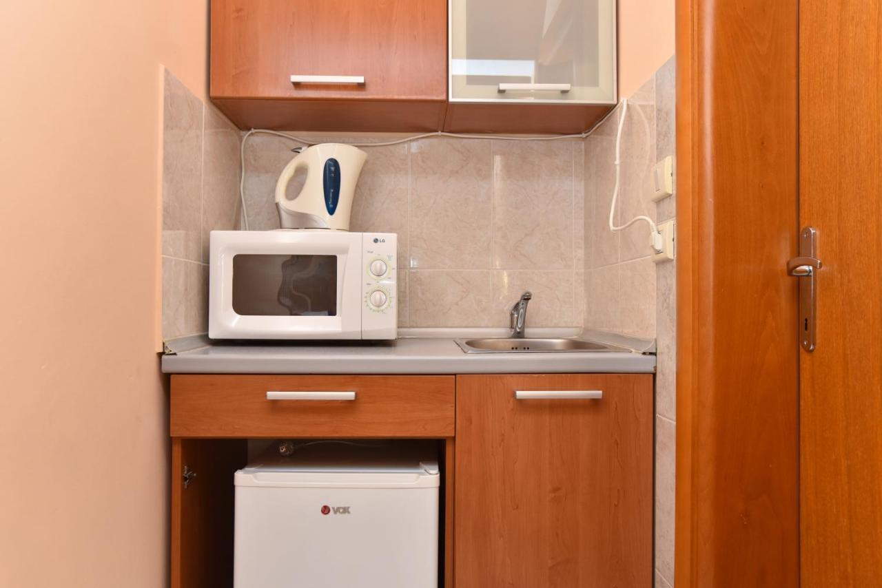 Apartments Mara Budva Bagian luar foto
